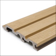 Ravaioli Lengnami — Wooden Façade