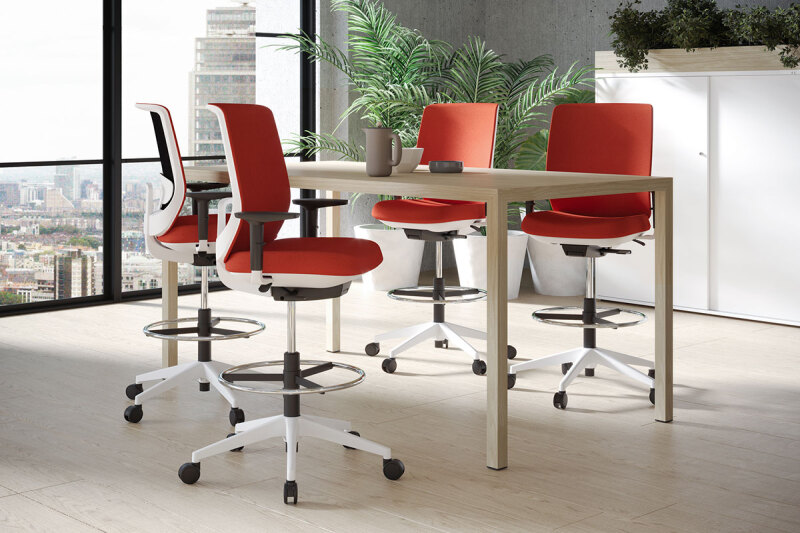 Actiu — Office Furniture