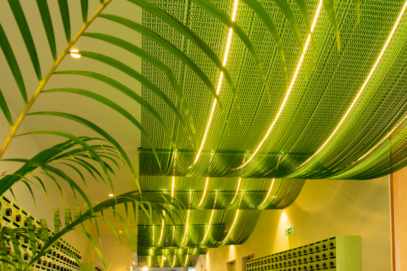 Kriskadecor — Decorative chain partitions