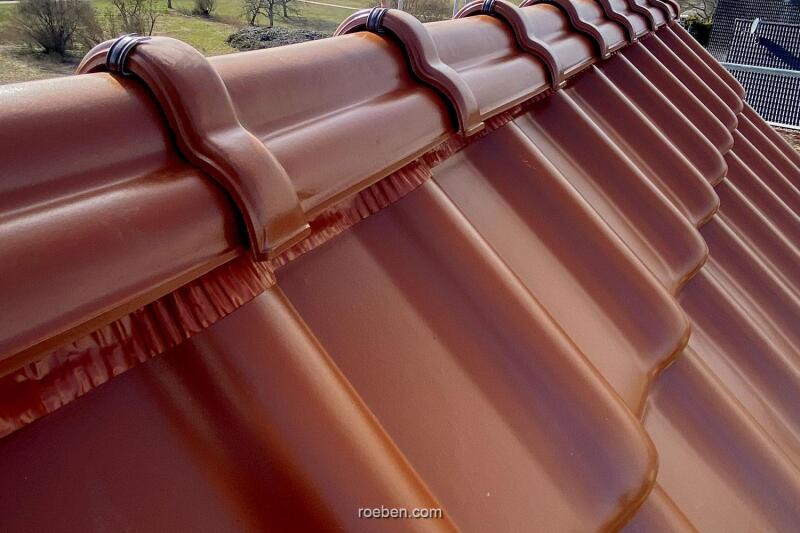 Roeben — Roof tiles