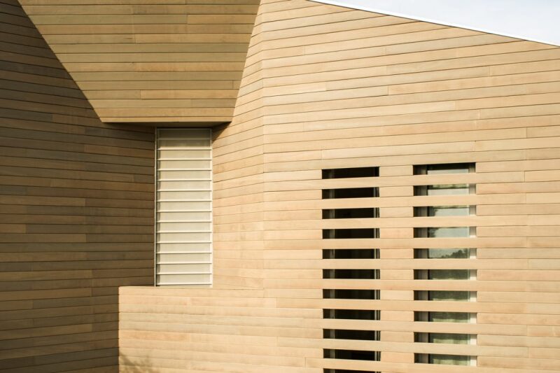 Ravaioli Lengnami — Wooden Façade