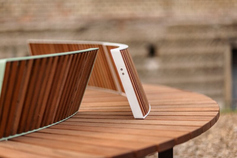 mmcite — Street furniture