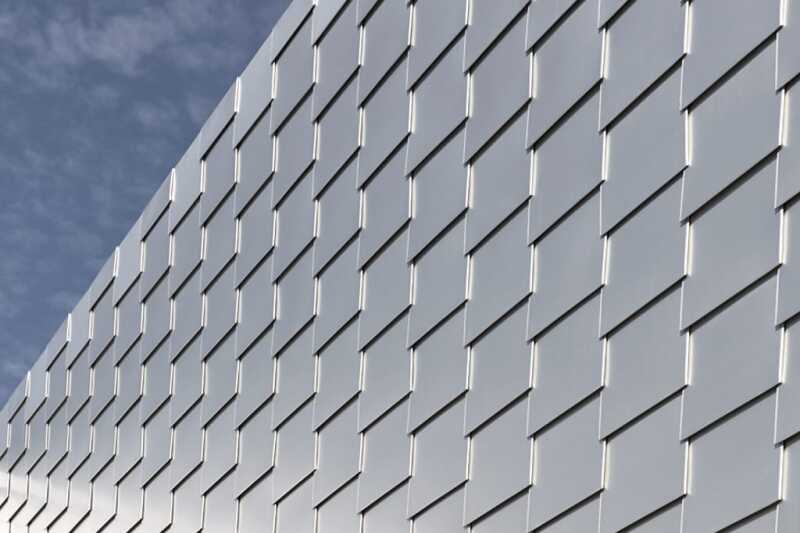Kalzip — Aluminum facade