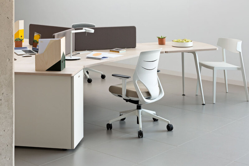 Actiu — Office Furniture