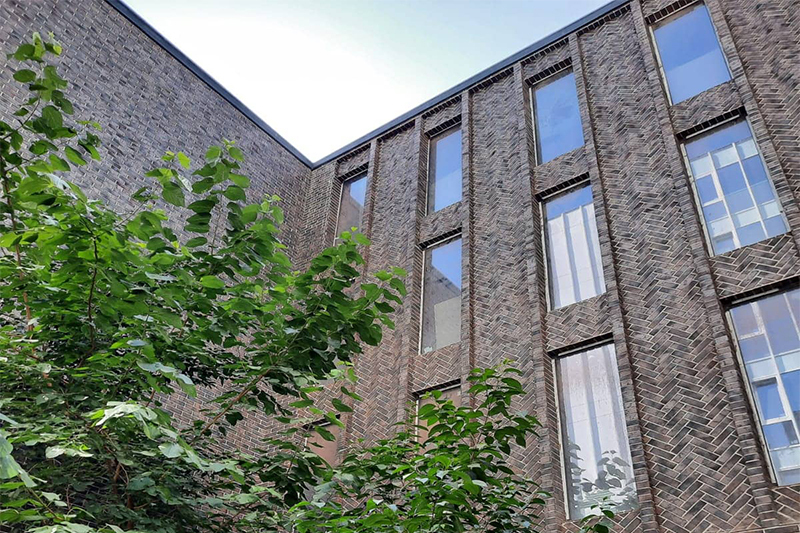 Hotel "Roden" on Nikoladze Street — Façade