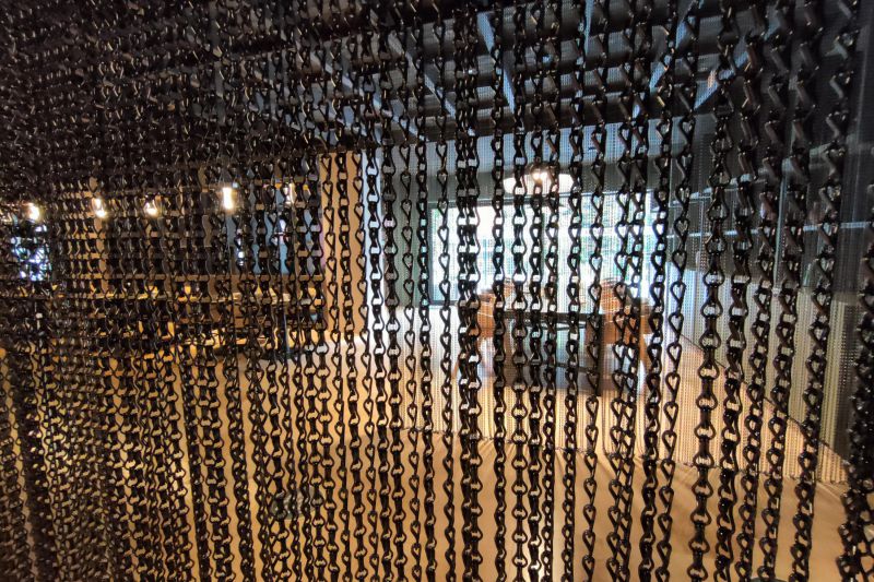 Hotel "New Sairme" — Decorative Partition of Aluminum Chain